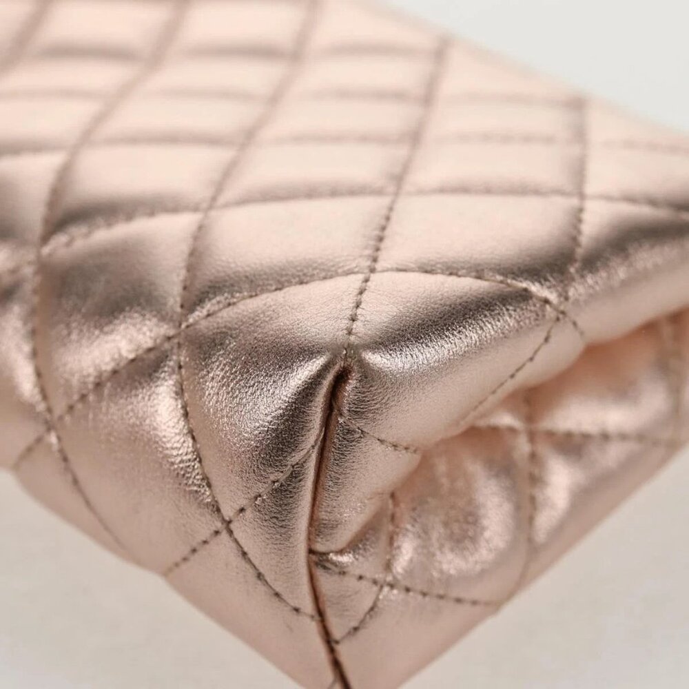 CHANEL Matelasse Pouch Lamb Skin Pink Gold CC Auth 157936M - Picture 4 of 16